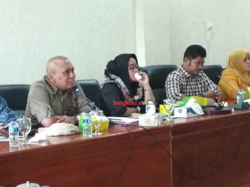 Hearing DPRD Kota Dan DLH, Bahas Polemik Sampah