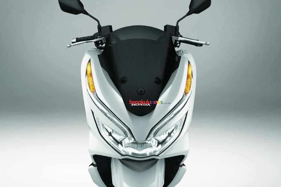 Ini Tujuh Keunggulan Honda Smart Key New PCX 150cc