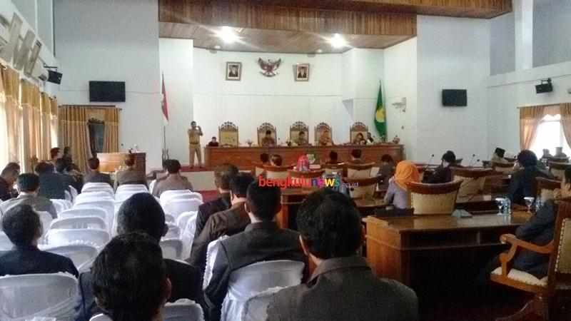 Paripurna Persetujuan RAPBD 2018 Hasil Evaluasi Gubernur