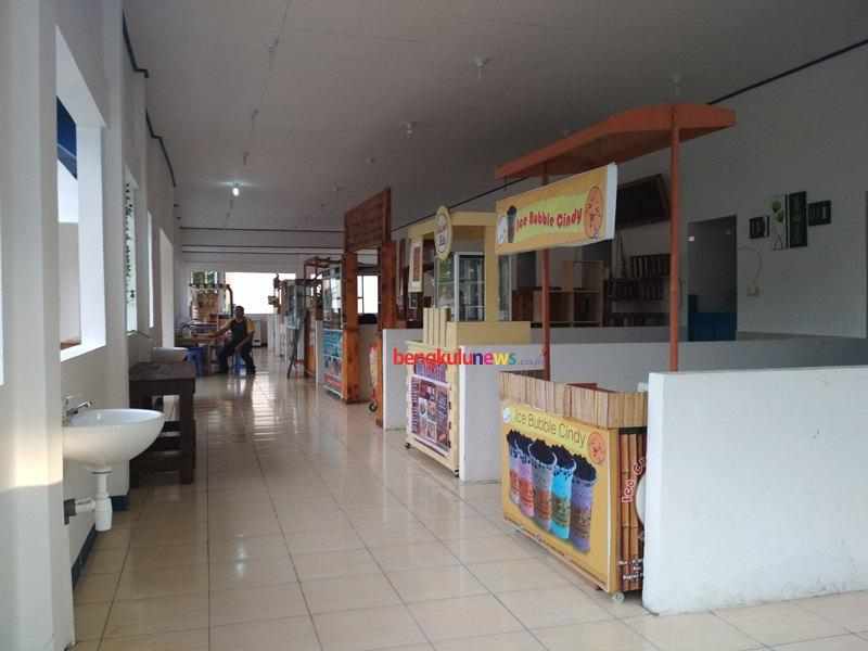 Pusat Kuliner Sepi Pengunjung, Kadispar Kota Cuek