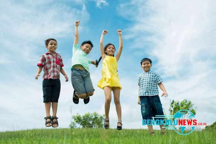 Pengaruh Buruk Gadget dan Permainan Anak Zaman Dulu
