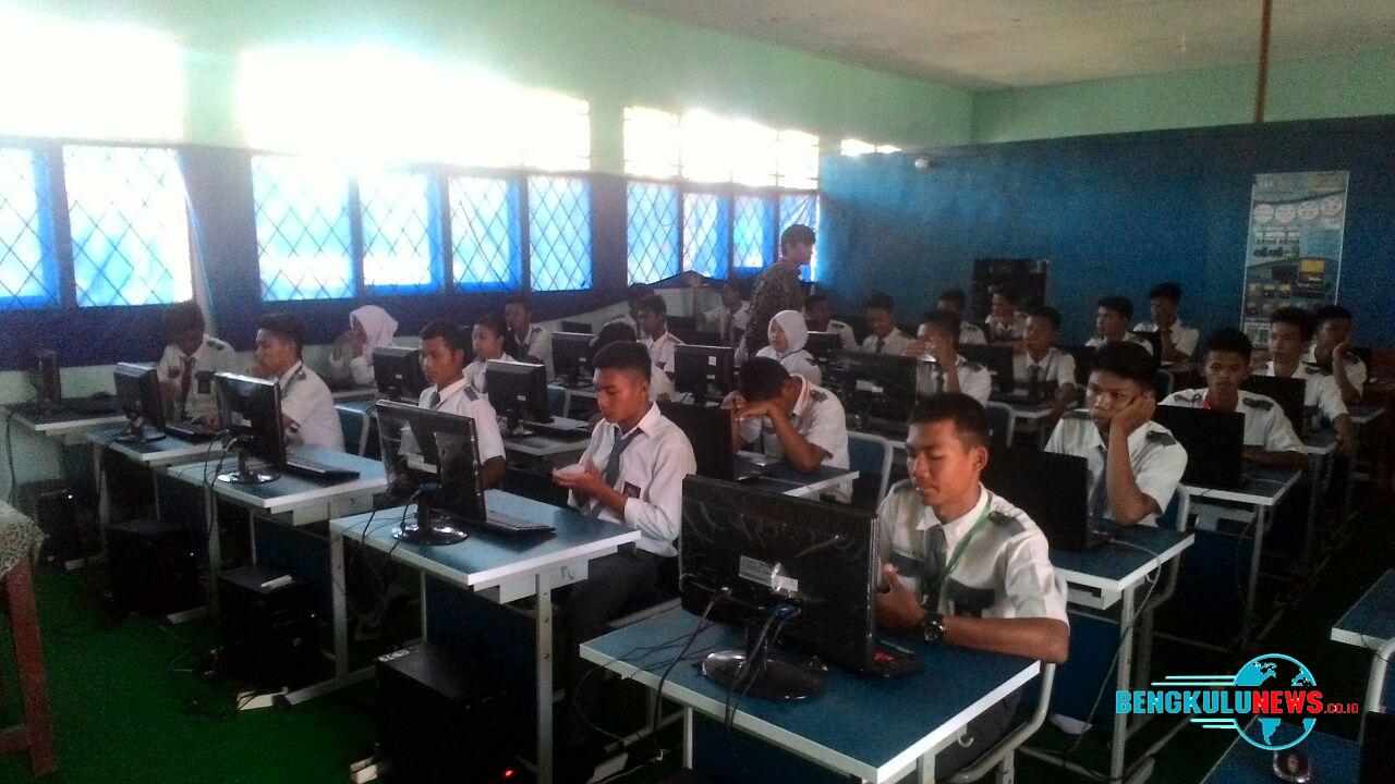 Kekurangan Fasilitas, UNBK di Sekolah Ini Tidak Serentak