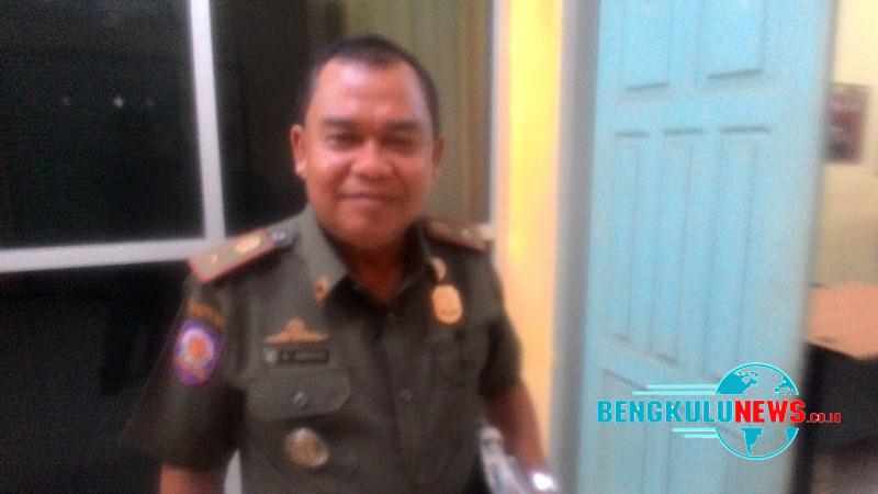 Jelang Ramadan, Warem Ditertibkan