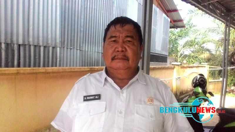 Dewan Desak Pemda Benteng Lantik Kades Pagar Dewa