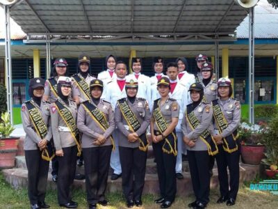 Polwan Sahabat Remaja di Sekolah