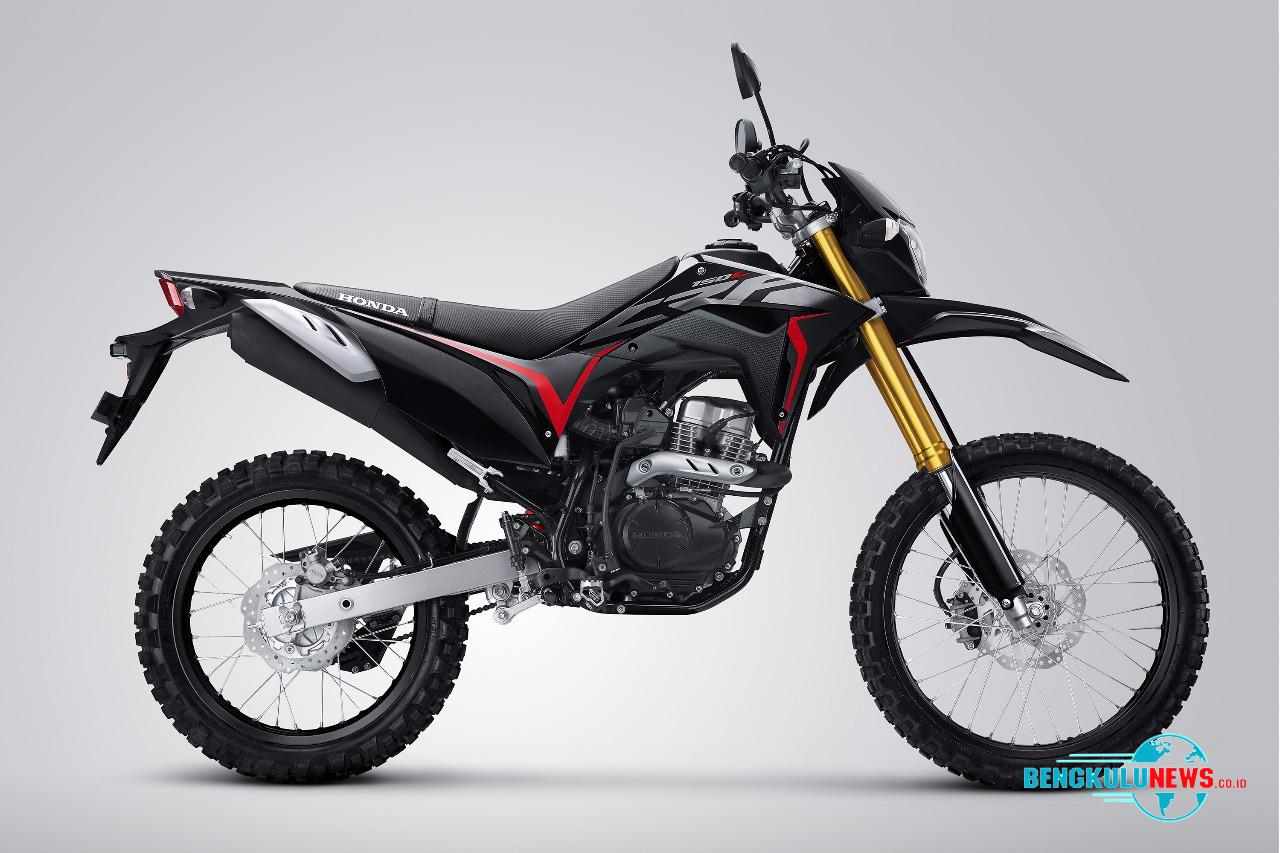 New Honda CRF150L Warna Extreme Black