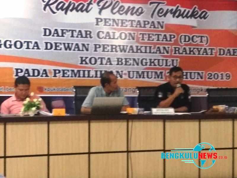 Ketua KPU: Peserta Pemilu Wajib Lapor Surat Izin Pemasangan APK