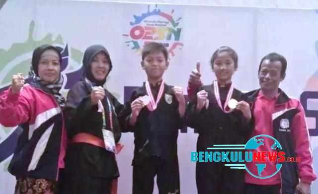 Pelajar di Kota Bengkulu Raih 4 Medali Pada Cabor Pencak Silat di Jakarta