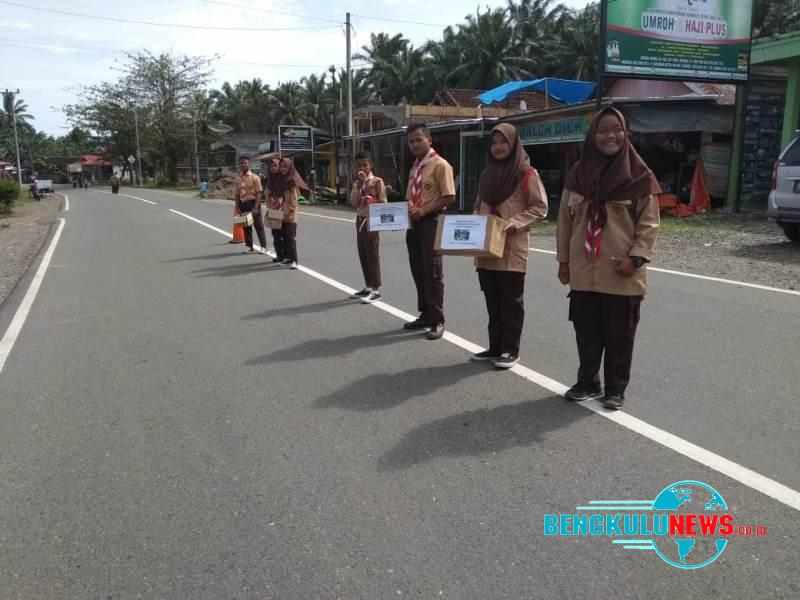 Pelajar SMPN 15 Mukomuko