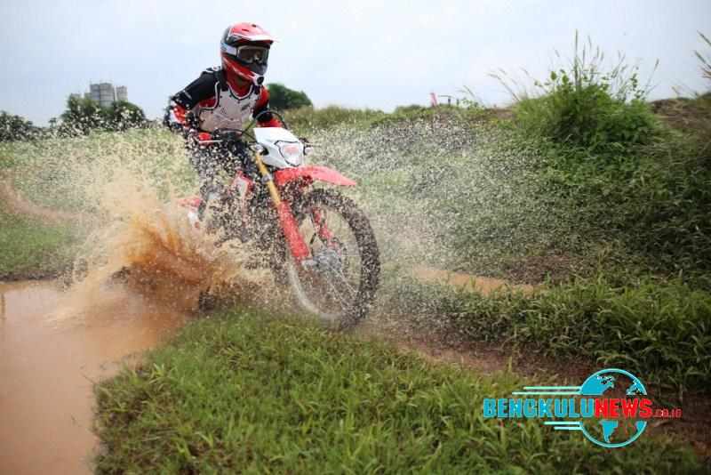 Taklukkan Tantanganmu Bersama All New Honda CRF150L