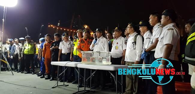 Basarnas Temukan 9 Orang Korban Kecelakaan Pesawat