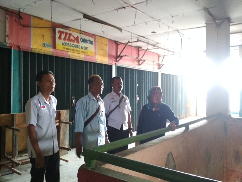 Aliansi Pedagang Kaki Lima (APKLI) bersama Kadisperindag