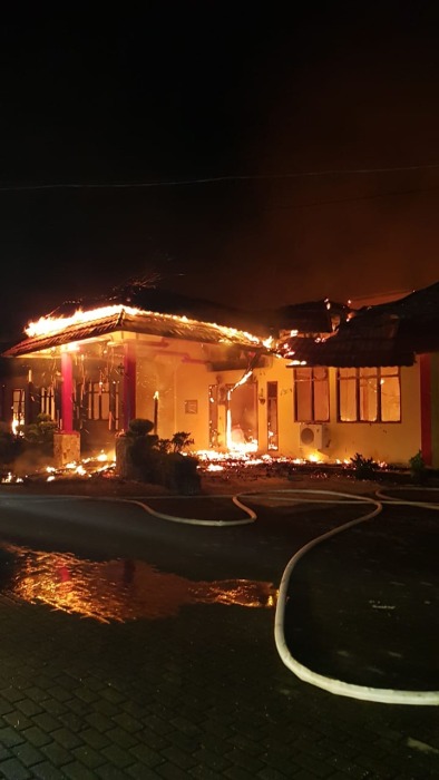 Hotel Tahura Dilahap Si Jago Merah