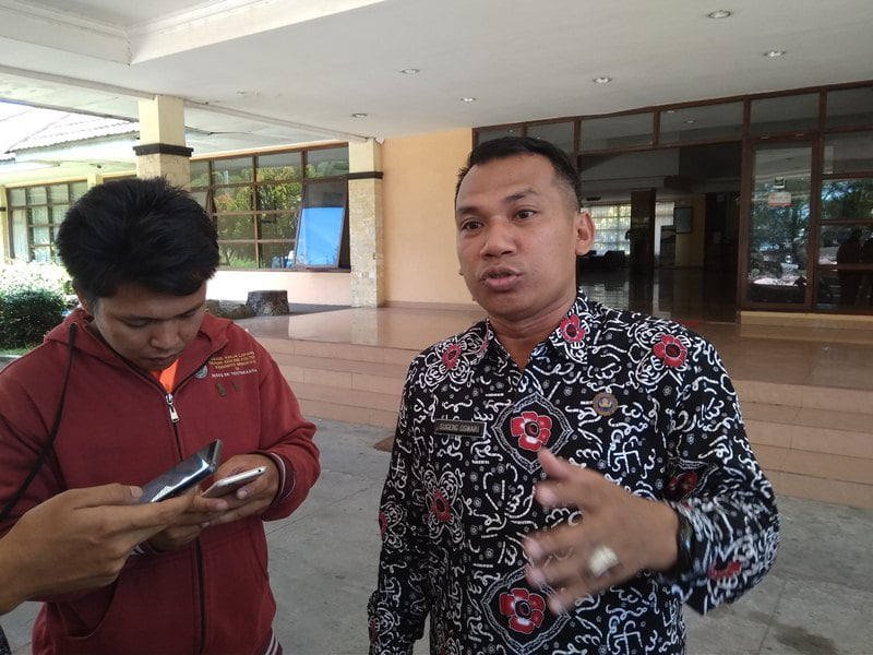 Belum Kantongi Izin Usaha Dinas PMPTSP Benteng “Warning” Buffet Tris