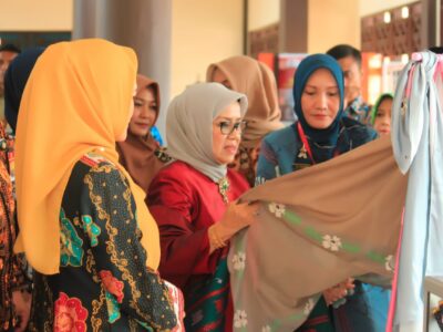 Mufidah Jusuf Kalla Puji Kreatifitas Dekransda Provinsi Bengkulu