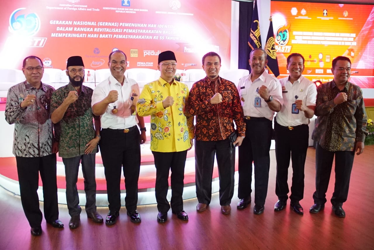 Gubernur Bengkulu Terima Penghargaan dari Kemenkumham RI