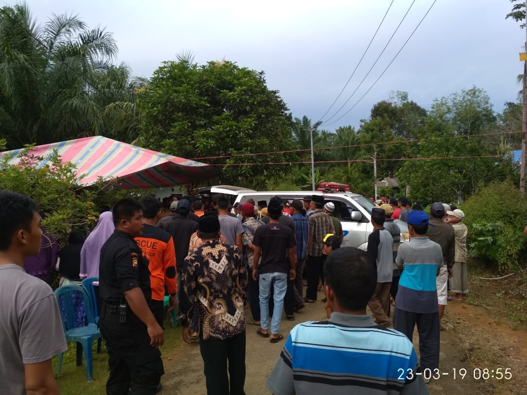Tabrak Truk, Pasutri Asal Putri Hijau Meninggal Dunia