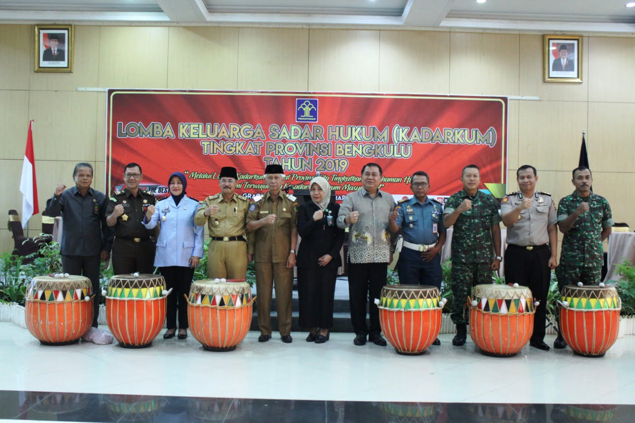 Tingkatkan Kesadaran Hukum Masyarakat dengan Lomba KADARKUM