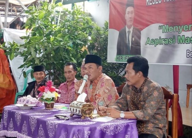Anggota Dewan Perwakilan Rakyat Daerah Kota Bengkulu, Heri Ifzan menggelar reses di Kelurahan Panorama Kecamatan Singgaran Pati