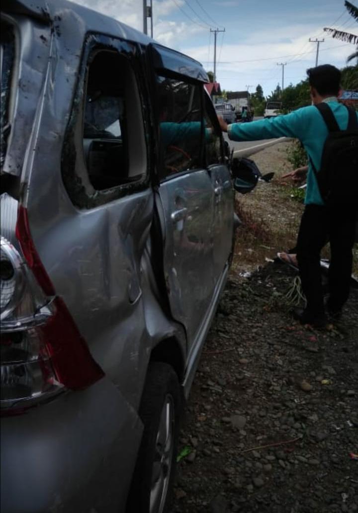 Mobil Rombongan Safari Ramadhan Gubernur Bengkulu Kecelakaan di Pondok Suguh