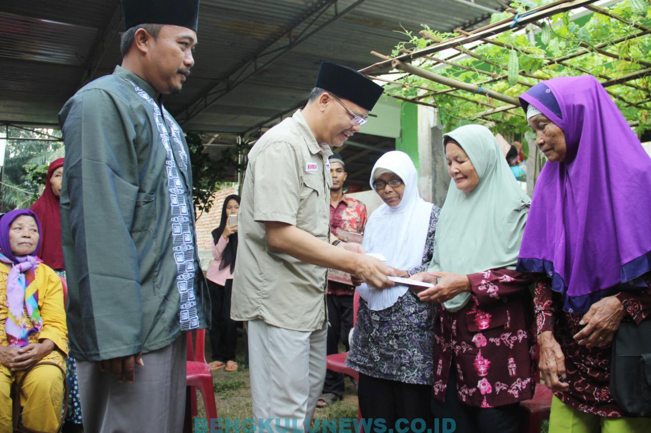 Gubernur Ingatkan Kades Profesional dan Transparan Kelola Dana Desa