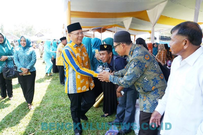 Rohidin Mersyah : Budaya Kita Gotong Royong
