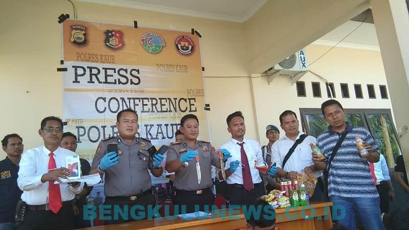 Pria Ini Nekat Membunuh Karena Cemburu