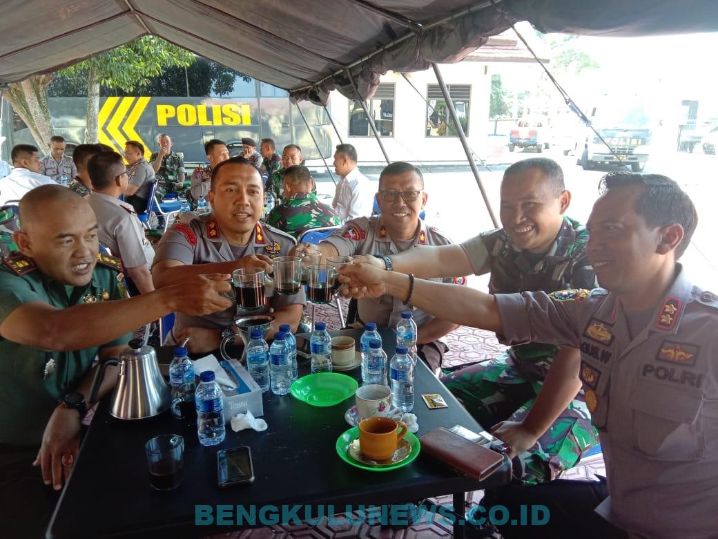 TNI dan Polri Ngopi Bareng
