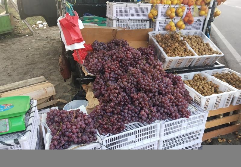 Pedagang Anggur Merah Diduga Mengandung Formalin Tidak Berjualan Lagi