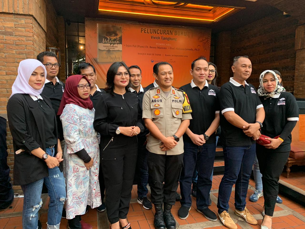 Vivick Tjangkung Luncurkan Buku ‘Melawan Teror Narkoba 8 Penjuru’
