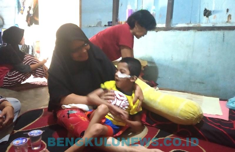 Bocah Tanpa Orang Tua Derita Pembekuan Darah di Otak Butuh Uluran Tangan