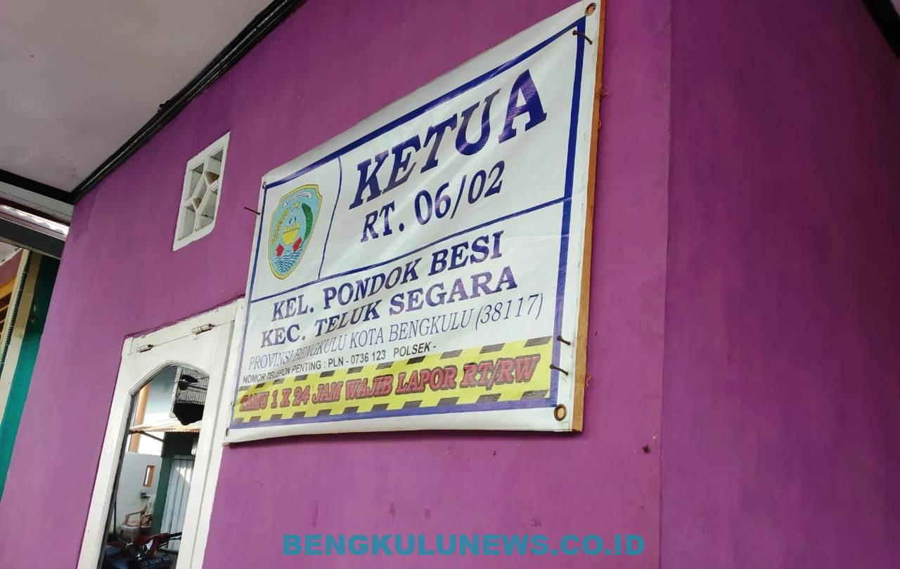 Akhirnya, Honor RT, RW dan Linmas Pondok Besi Cair