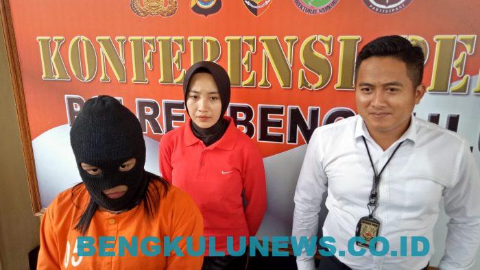 Polres Bengkulu Bekuk Mucikari Online