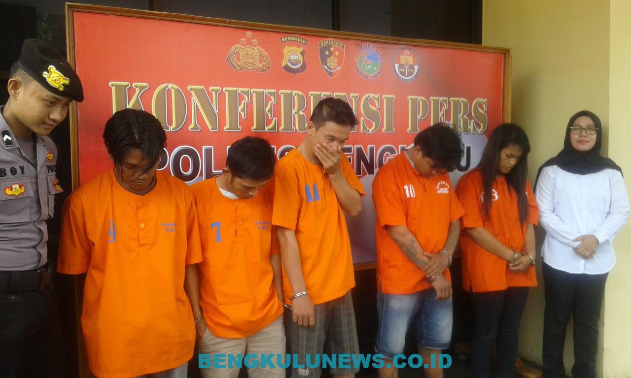 Tempo Seminggu, 5 Tsk Pengedar dan Pengguna Sabu Ditangkap