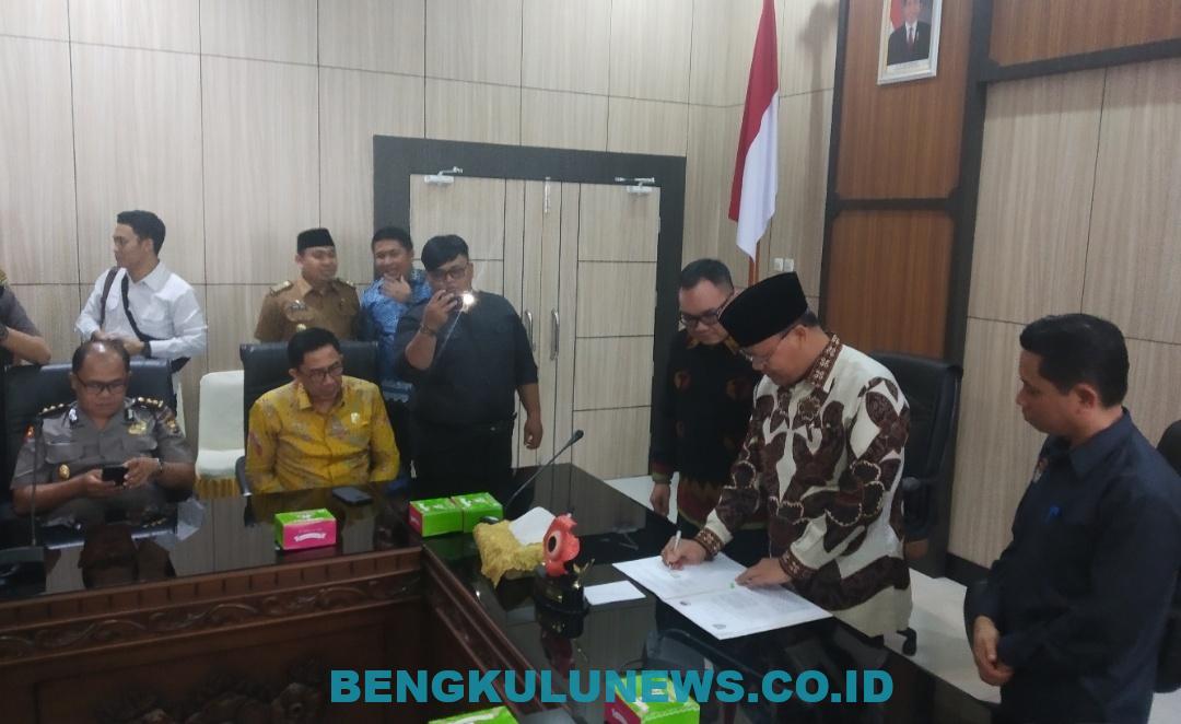 KPU dan Bawaslu Terima NPHD Pilgub 2020 160,5 Miliar