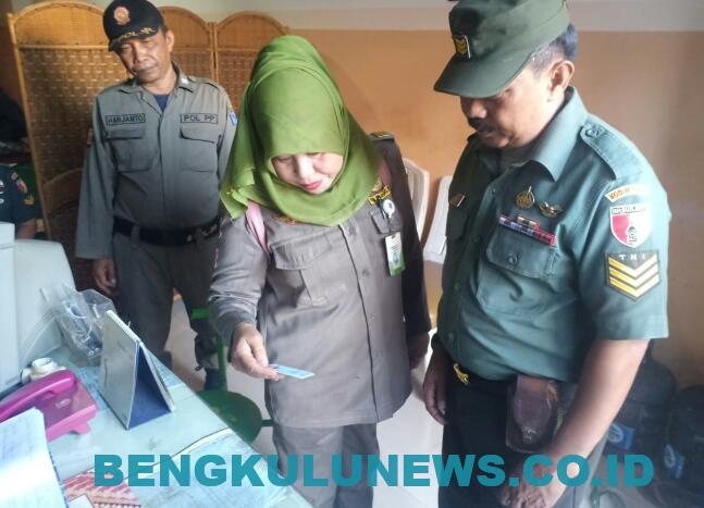 Empat Penduduk ‘Non Permanen’ Diamankan Babinsa dan Satpol PP