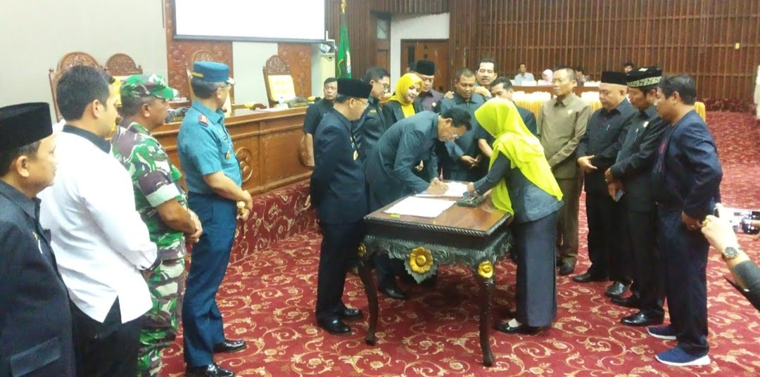 8 Fraksi DPRD, Setujui RAPBD 2020 dengan Banyak Catatan