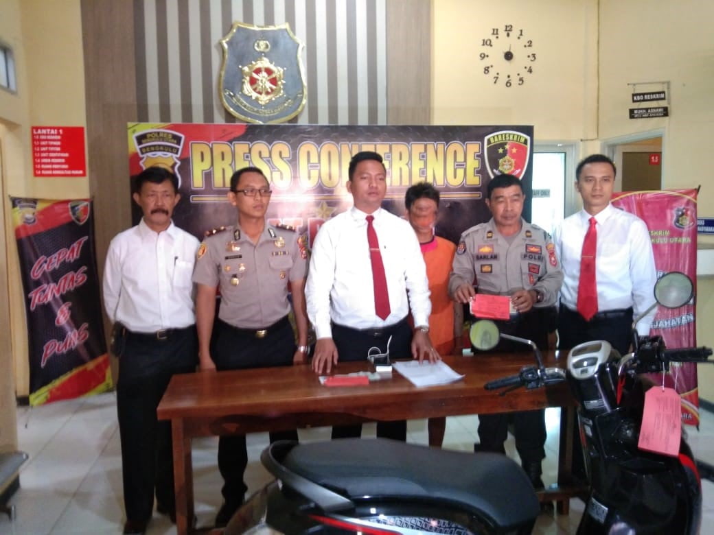 Gara-gara Sakit Hati, Pria Ini Bakar Mobil Warga Batik Nau