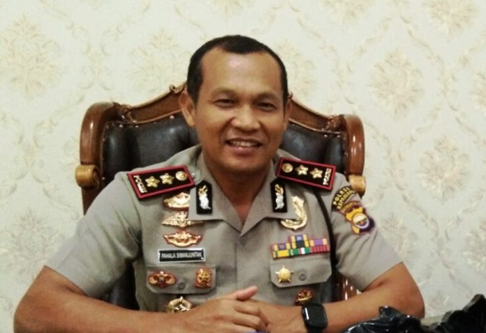 PA Ikat Leher dan Tikam Perut Sendiri