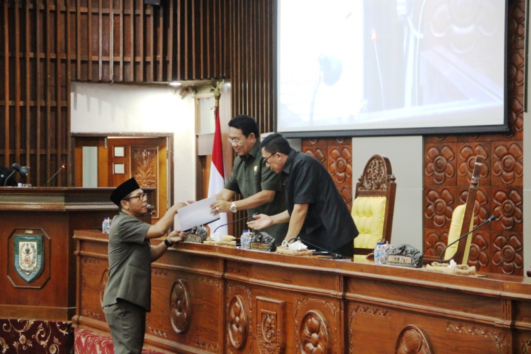 Pemprov Bengkulu Usulkan Perubahan Dua Perda Retribusi