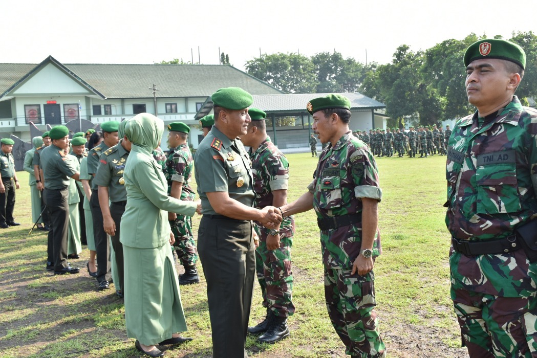 Satgas Teritorial Kodam V/Brawijaya Diberangkatkan ke Papua