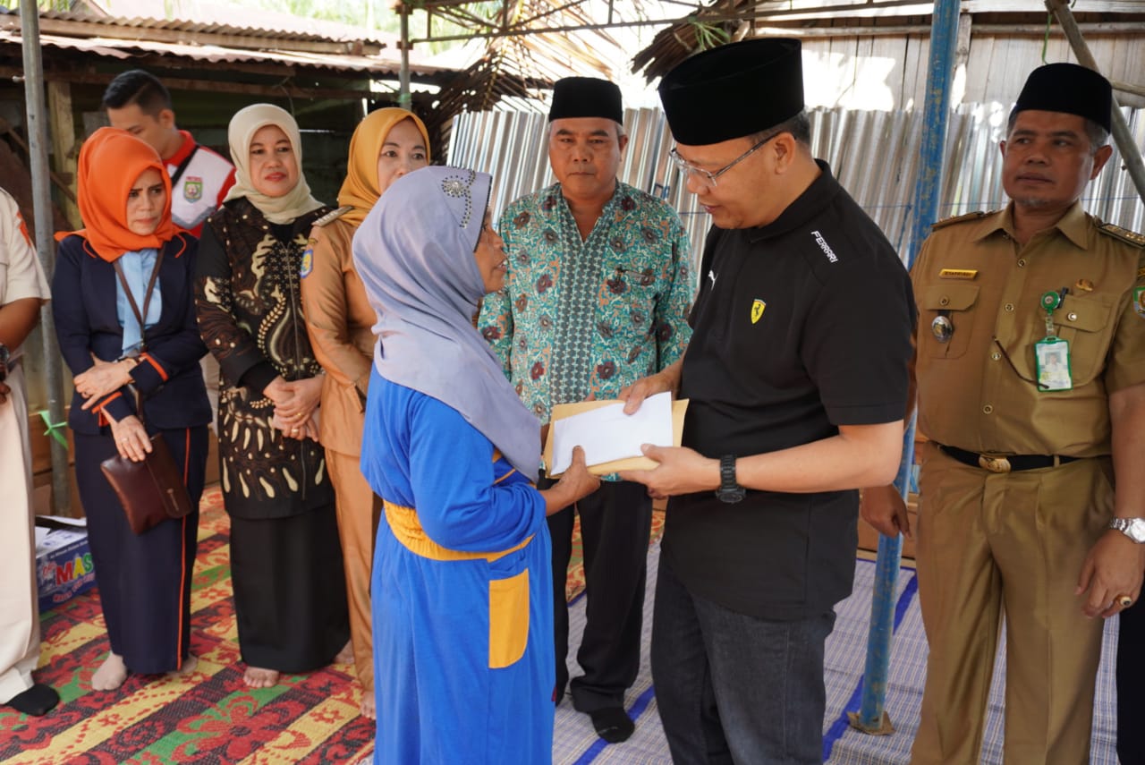 Korban Kebakaran di Kembang Ayun Dapat Bantuan