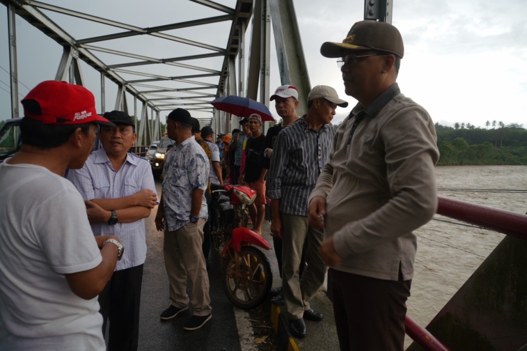 Gubernur Perintahkan Tim Evakuasi ke Jembatan Putus di Kaur