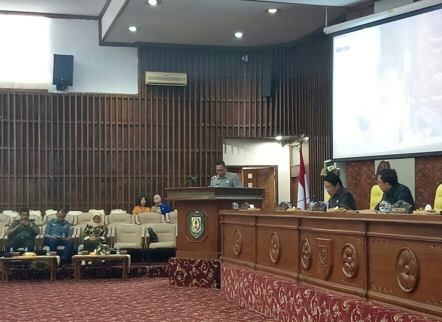 Wagub Sampaikan Nota Penjelasan Gubernur, Tiga Raperda