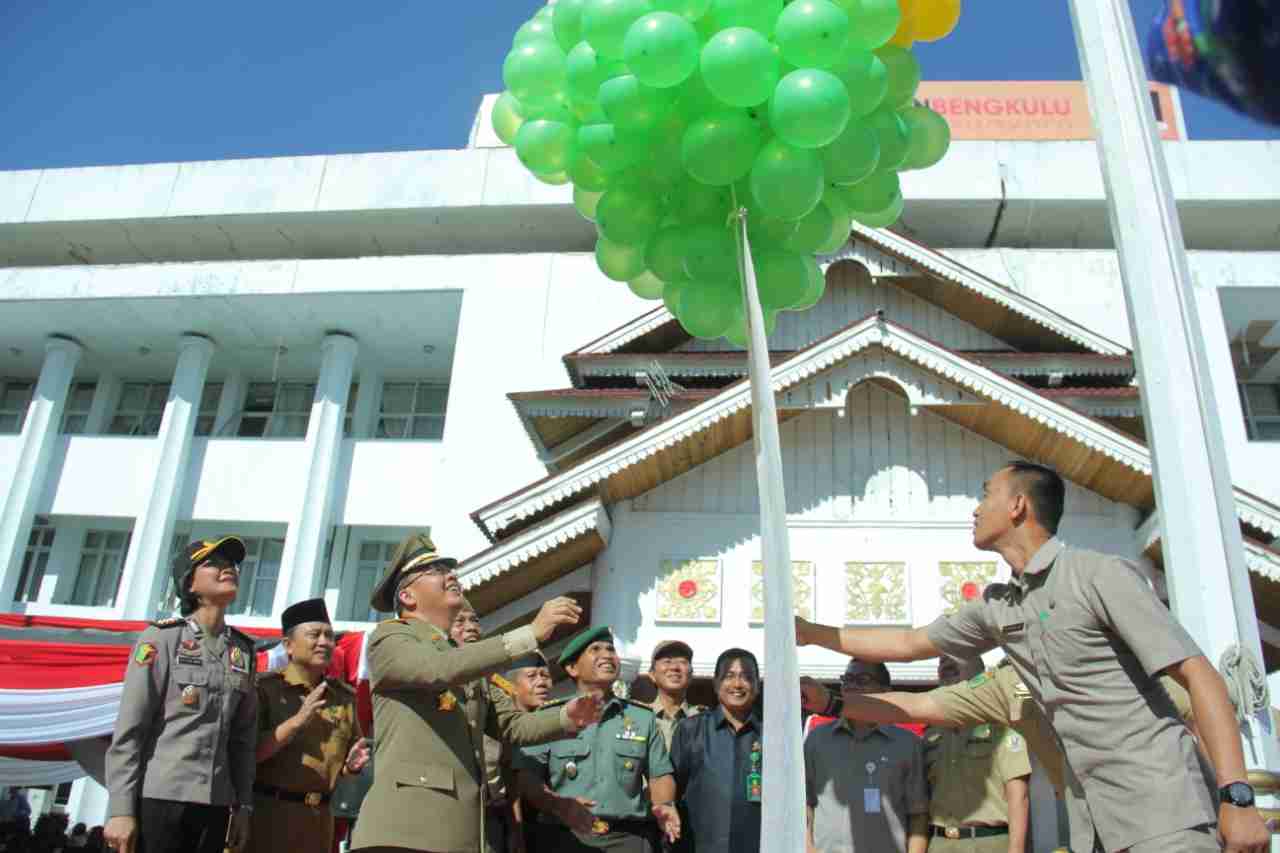 Peringatan Hari K3, Gubernur : Kesehatan dan Keselamatan Pekerja Lebih Berharga dari Uang
