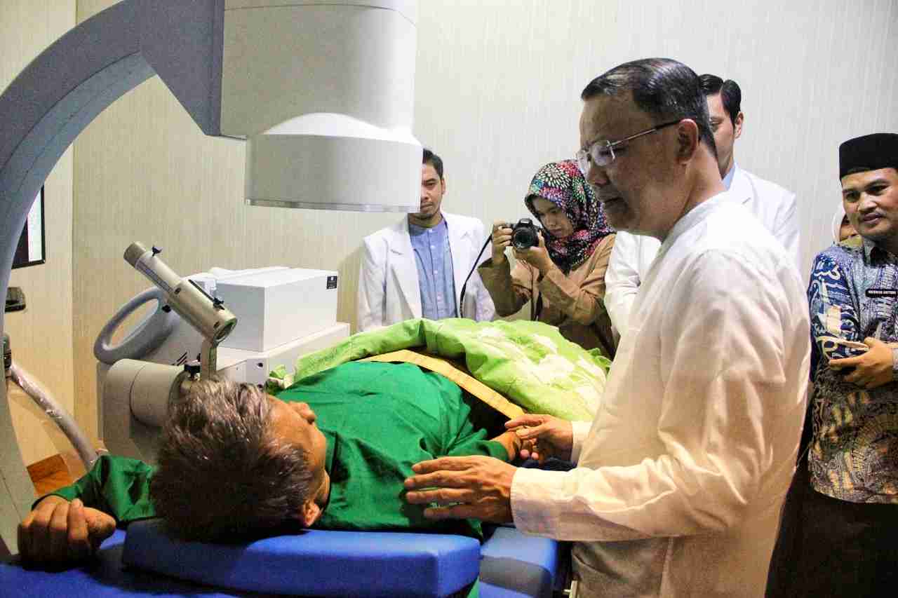 Layanan Unggulan ESWL RSUD M Yunus Bengkulu Diluncurkan