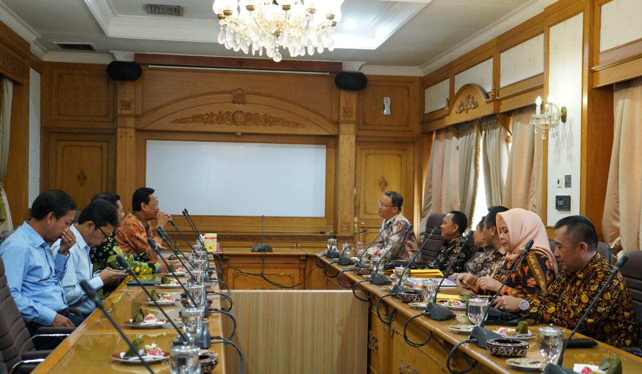 Temui Sri Sultan HB X, Gubernur Rohidin Sampaikan Keinginan Masyarakat Jawa Bengkulu