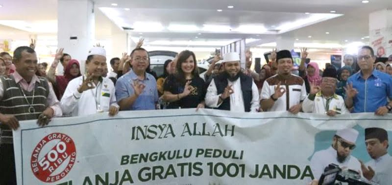 20 Janda di Kota Bengkulu Belanja Gratis