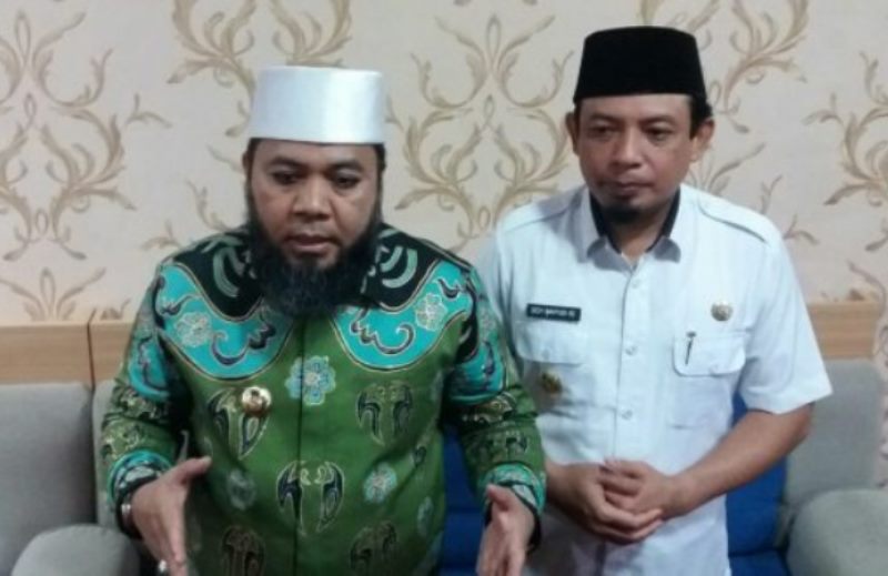 Wali Kota dan Wakil Wali Kota Bengkulu (dari kiri)