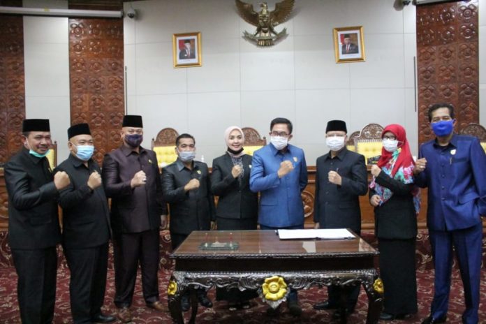DPRD Provinsi Bengkulu Setujui Raperda Pertanggungjawaban APBD 2019 